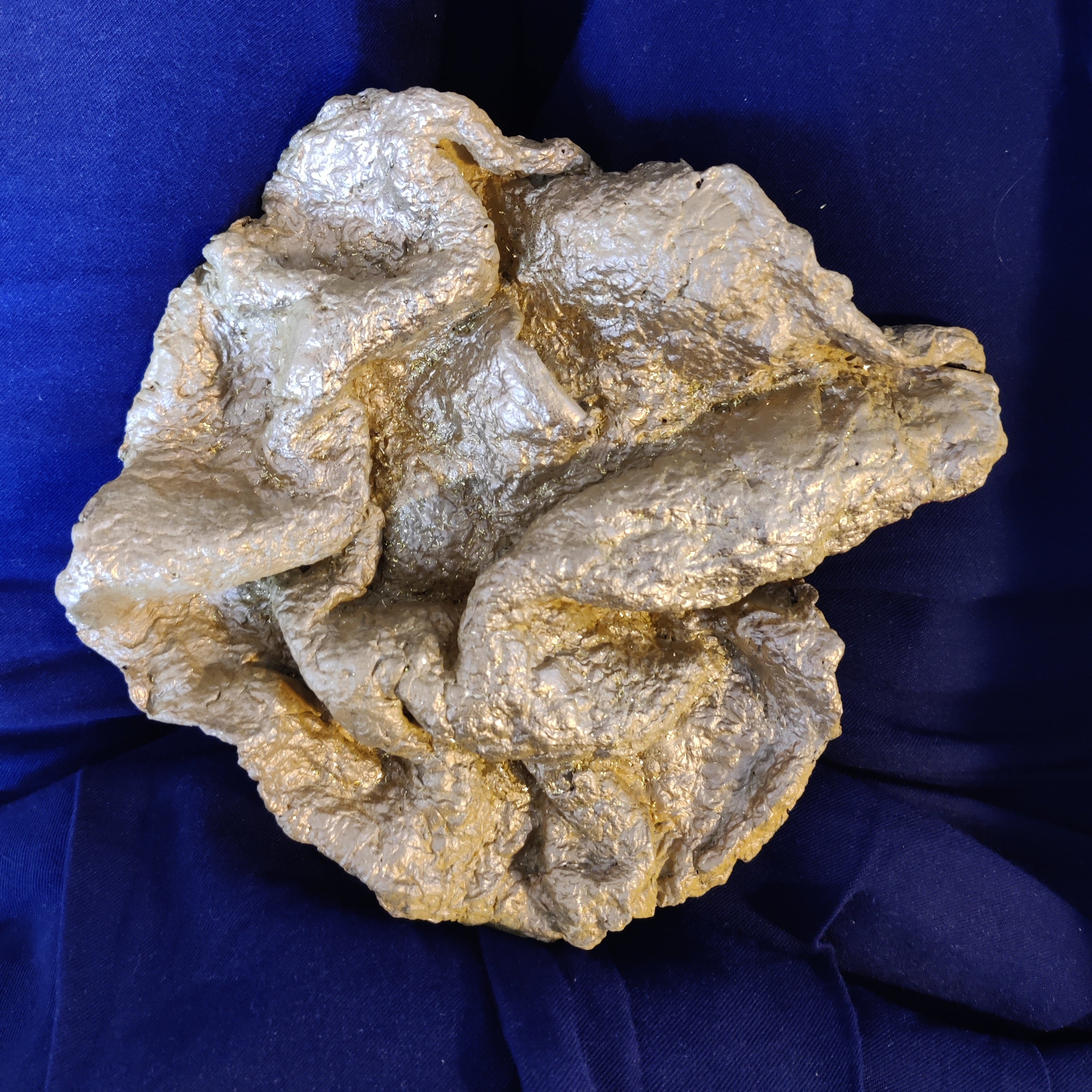 Golden paper pulp wallart